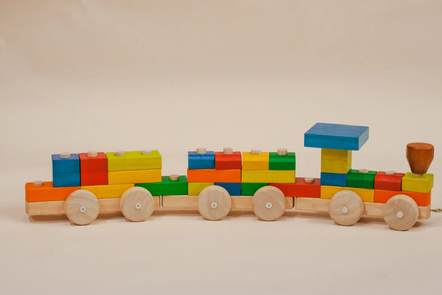 QToysUSA - Stack & Pull Train