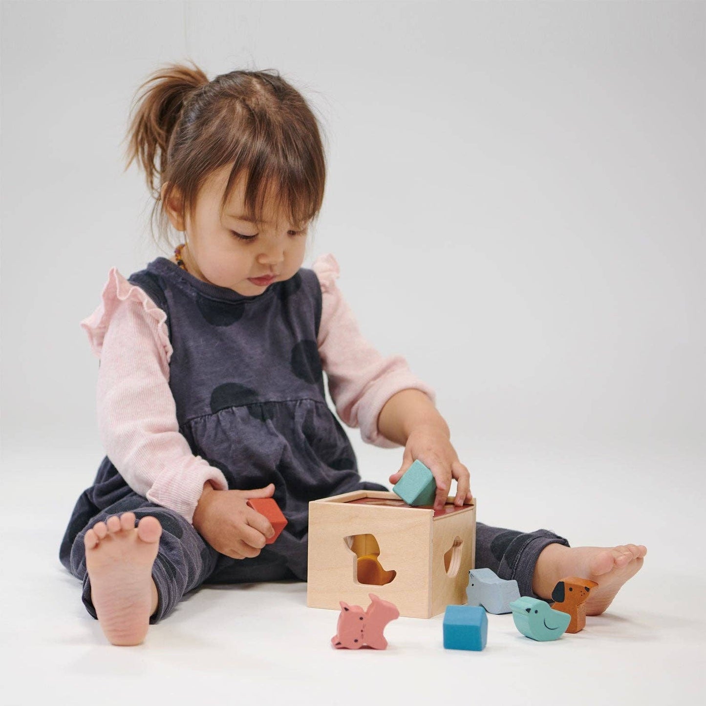 Kinderhood Distribution Inc. - Mentari Toys | Bambino Shape Sorting Cube | High Quality | Canadian Supplier