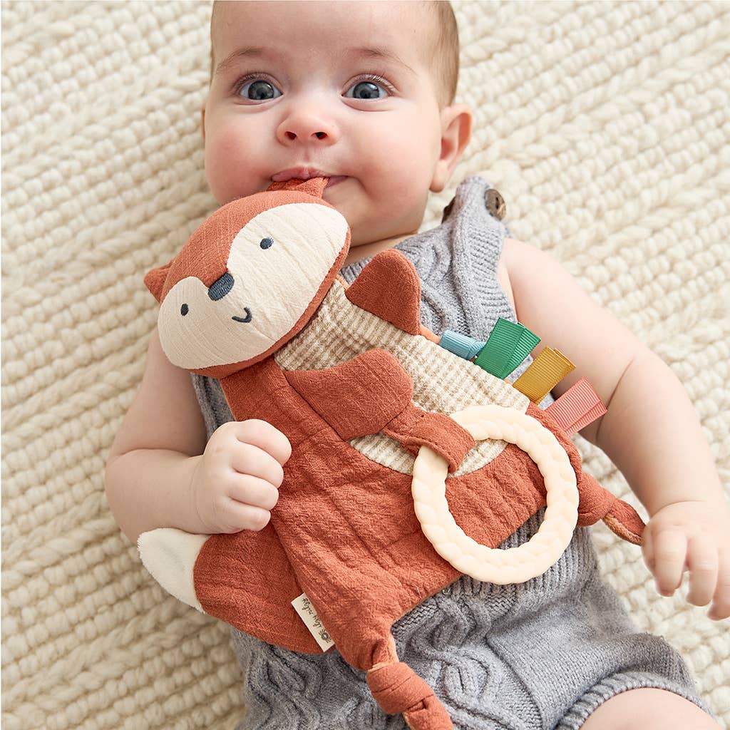 Itzy Ritzy - Fox Bitzy Crinkle™ Sensory Toy with Teether - Itzy Ritzy - Glee Garden